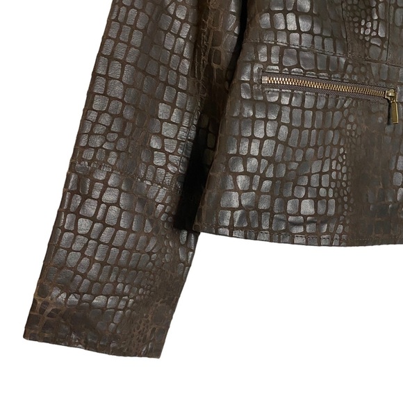 Alfani Petite Brown Leather Jacket Crew Neck Snake Skin Pockets Peplum PP - Picture 3 of 16